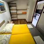 Apartment Andrea *